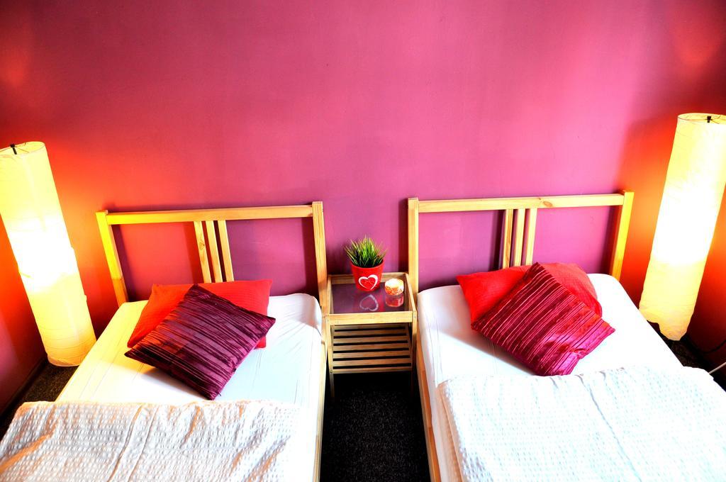 Hostel Awangarda Posen Zimmer foto
