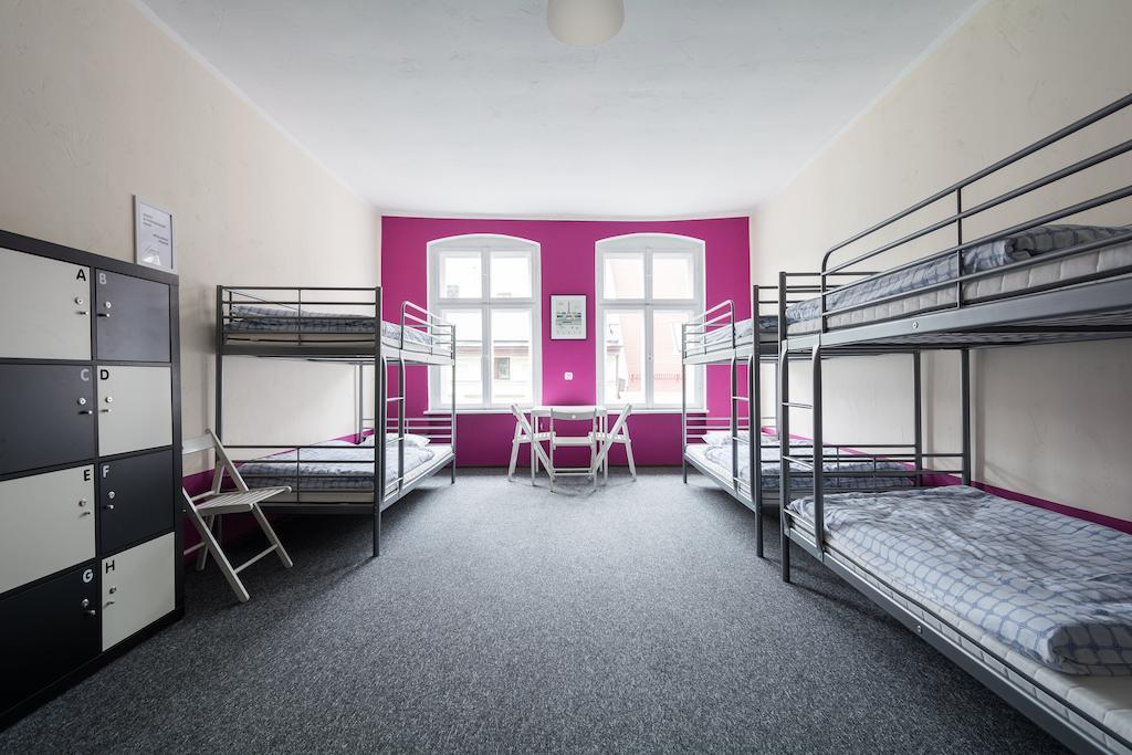 Hostel Awangarda Posen Zimmer foto